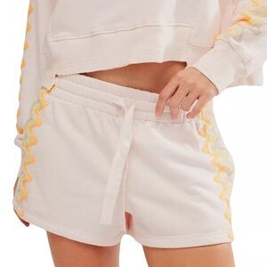 Free People size Large FEELING WAVY SHORT Shorts